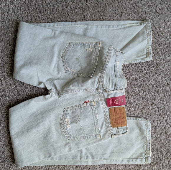 LEVI'S - Picture 2 of 3